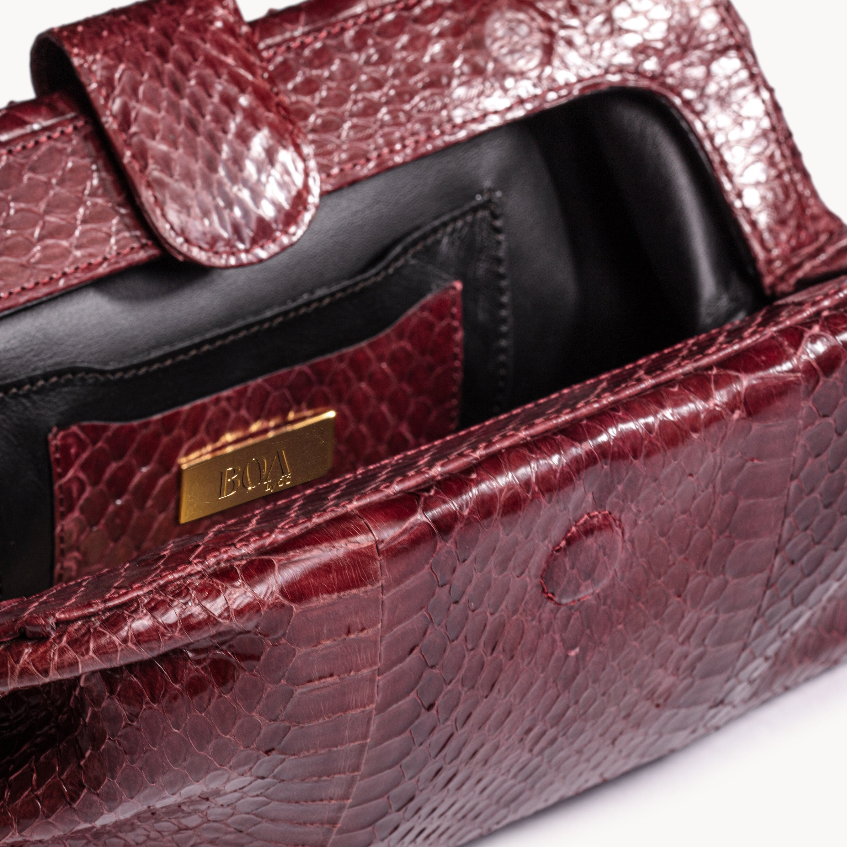 The Pouch Bordeaux